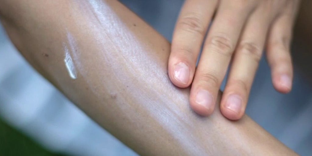 Cancercausing chemical found in some sunscreens Study Fox News Video