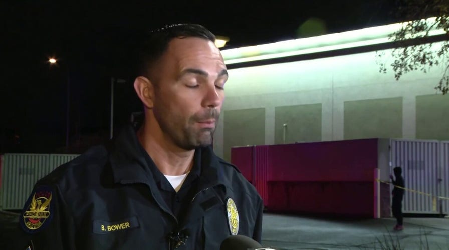 1 idiosyncratic   dead, 3 others wounded successful  Phoenix shooting