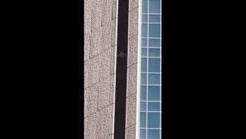 Pro-life climber scales Chase Tower in Phoenix, gets arrested