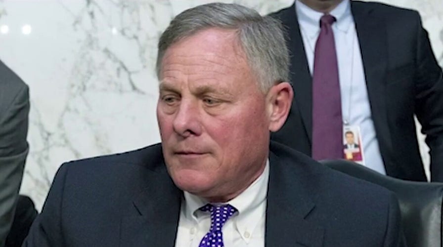 Sen. Burr steps aside as Intelligence Committee chair amid stock trading investigation