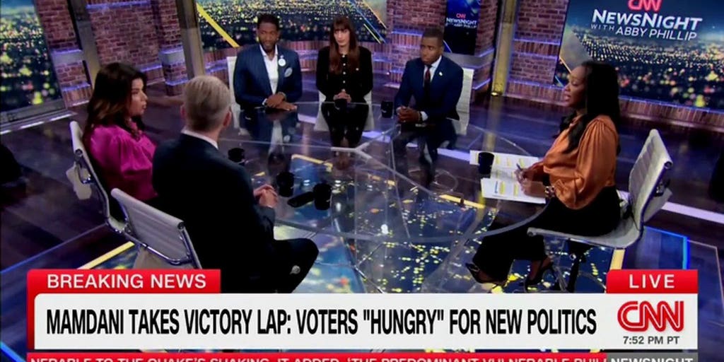 Ana Navarro issues warning to Chuck Schumer after socialist victories, says 'you're in danger'