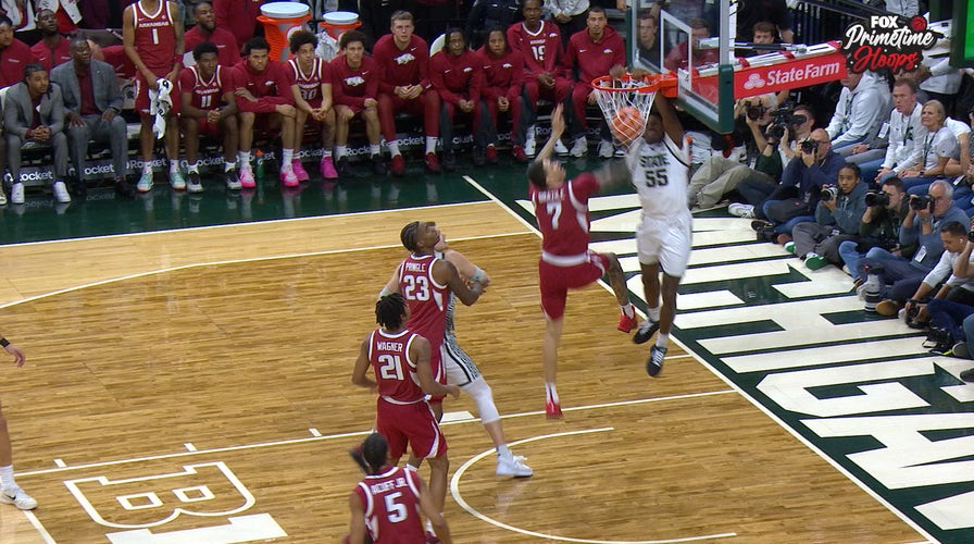 Coen Carr throws down   dunk to enactment     Michigan State connected  committee  against Arkansas