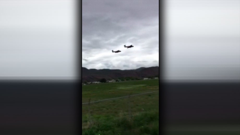 Canadian Forces Snowbirds jet crashes, bursts into flames; 1 dead, 1 seriously hurt