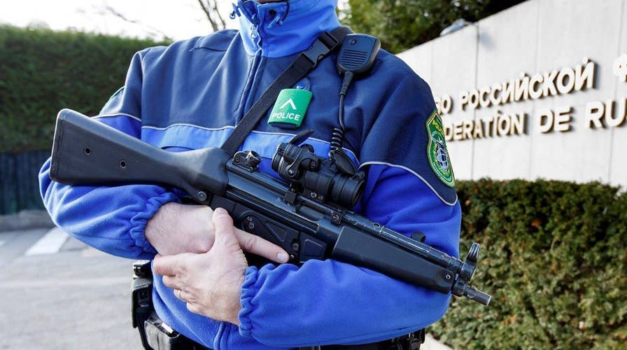 Geneva police hunt for terror suspects