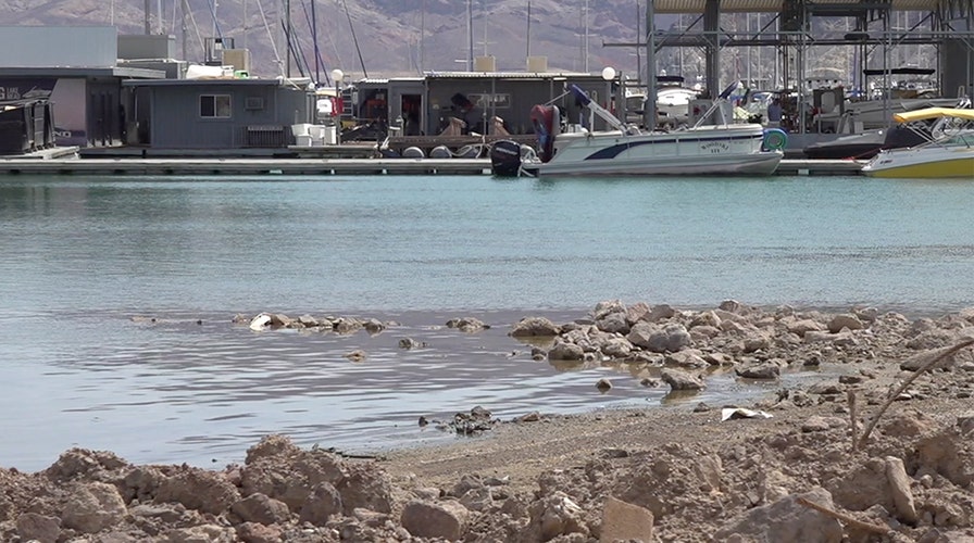 Lake Mead, Hoover Dam face historically low water level