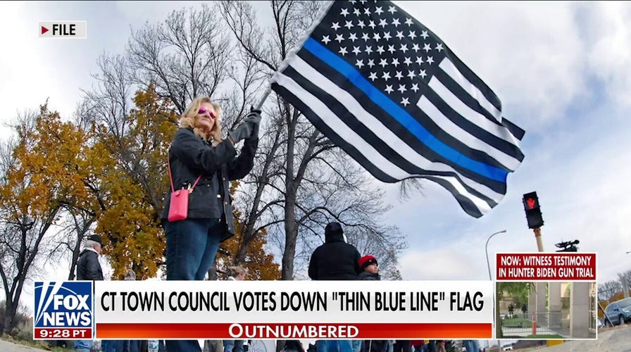 Connecticut town votes down ‘thin blue line’ flag to honor fallen trooper