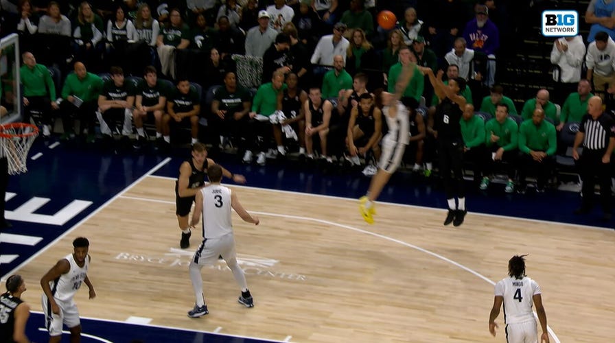 Michigan State's Jordan Scott drains tough 3-pointer, plus the foul, against Penn State