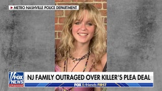 NJ , indignada por el acuerdo judicial del asesino de su hija Jillian Ludwig