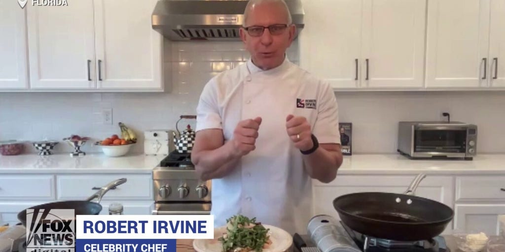 Celebrity chef Robert Irvine says 'America needs to get healthy again': 'We need great food, simple food'
