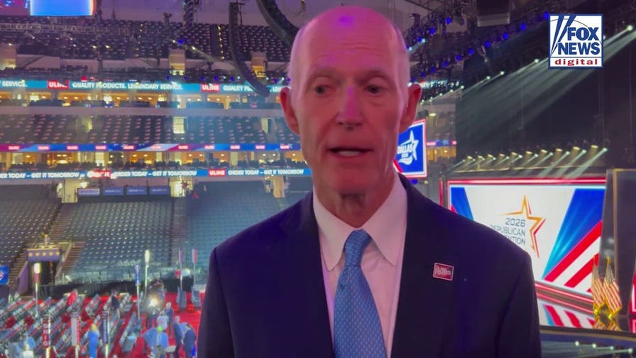 Top Republican names who he says is really leading Democrats — and it's not Schumer or Jeffries