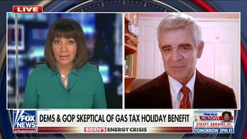 Democrats using high prices as a ‘rationing mechanism’ to suspend gas taxes: Economist