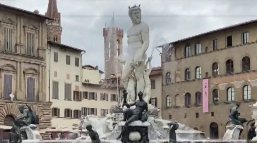 Italy touts smaller crowds to lure visitors amid coronavirus pandemic