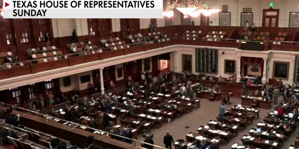 Texas gov threatens to defund state legislature as Dems stage walkout
