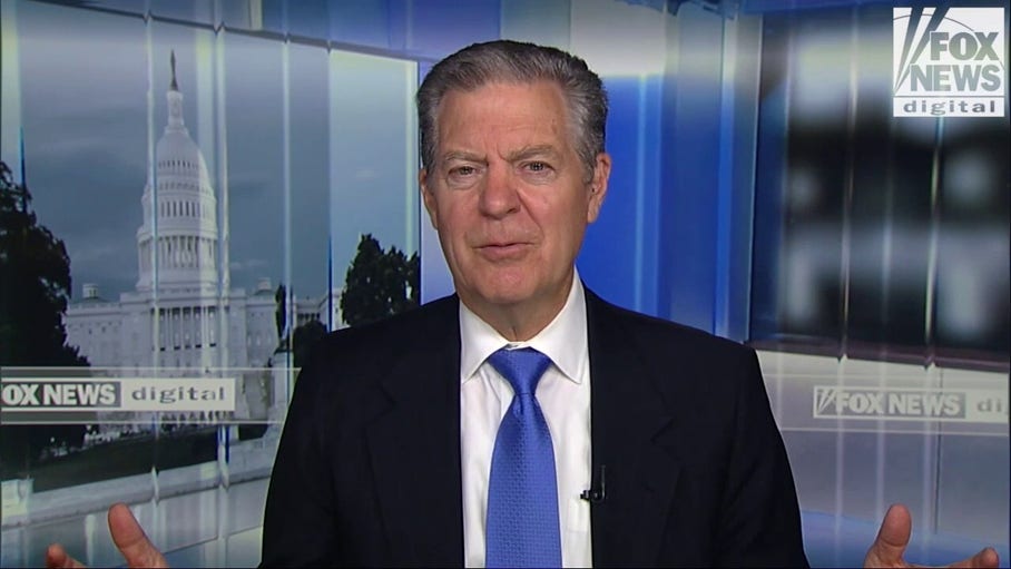 Amb. Brownback urges Trump to confront Xi on religious persecution during China visit