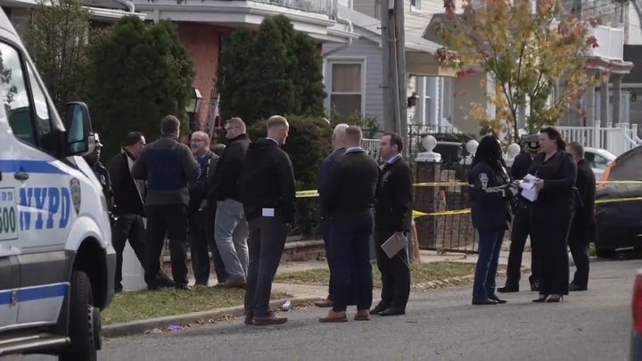 3 in NYC found fatally stabbed; landlord appears to confess