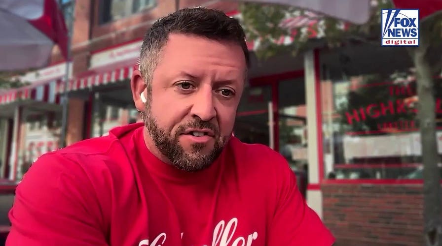Maine lobster shop co-owner serves up both sides of roll debate
