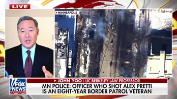 Law professor reacts to lack of cooperation between local and federal officials in Minneapolis