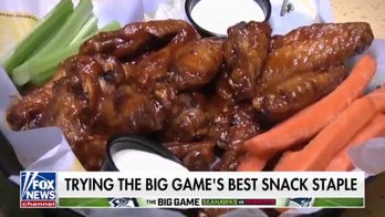 'Fox & Friends First' hosts try Atomic Wings ahead of the big game