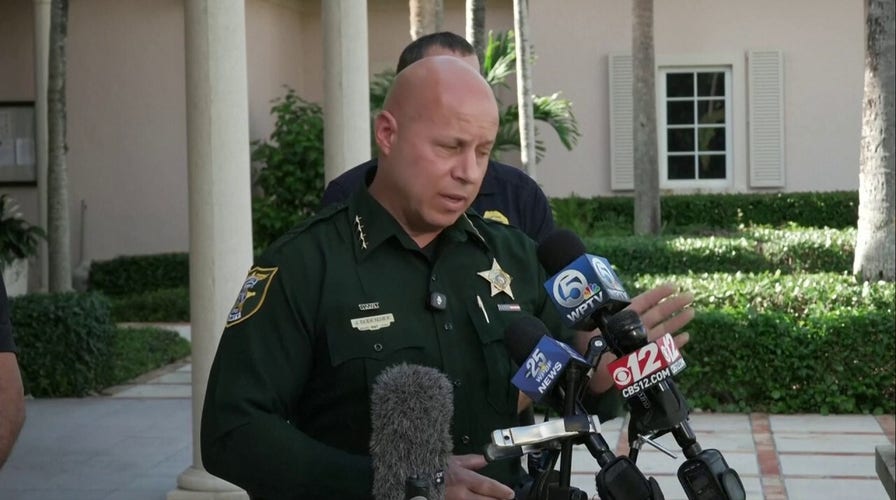 Authorities springiness  details connected  Tiger Woods' clang  that led to arrest