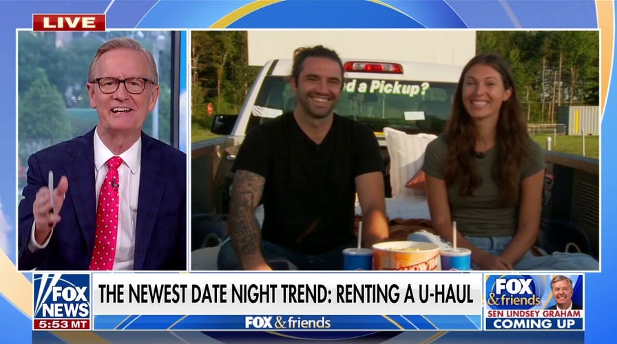 Couple rents U-Haul for date, goes viral