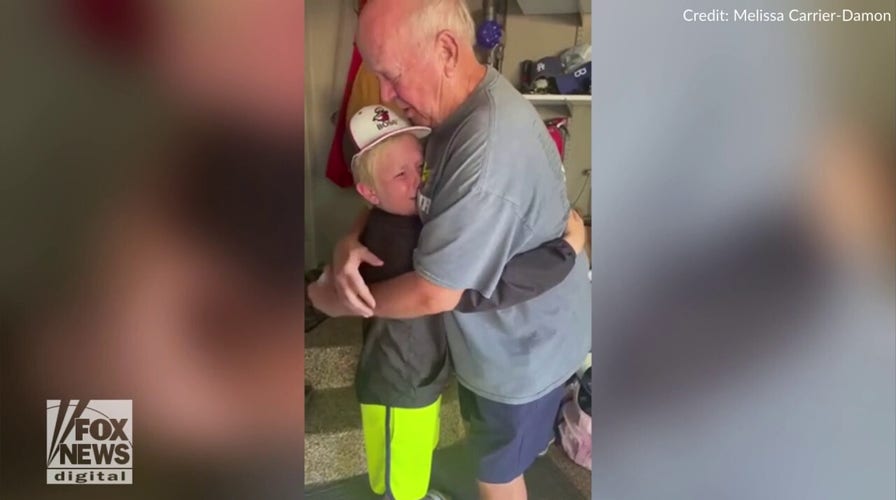 北达科他州男孩, 9, 为爷爷签下本垒打球，每个人都流下了幸福的泪水