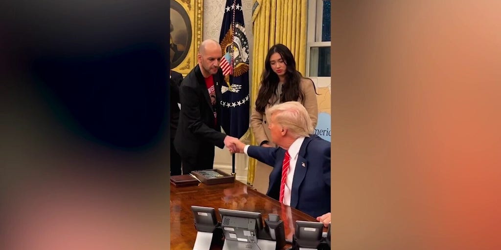Trump meets with freed Gaza hostages