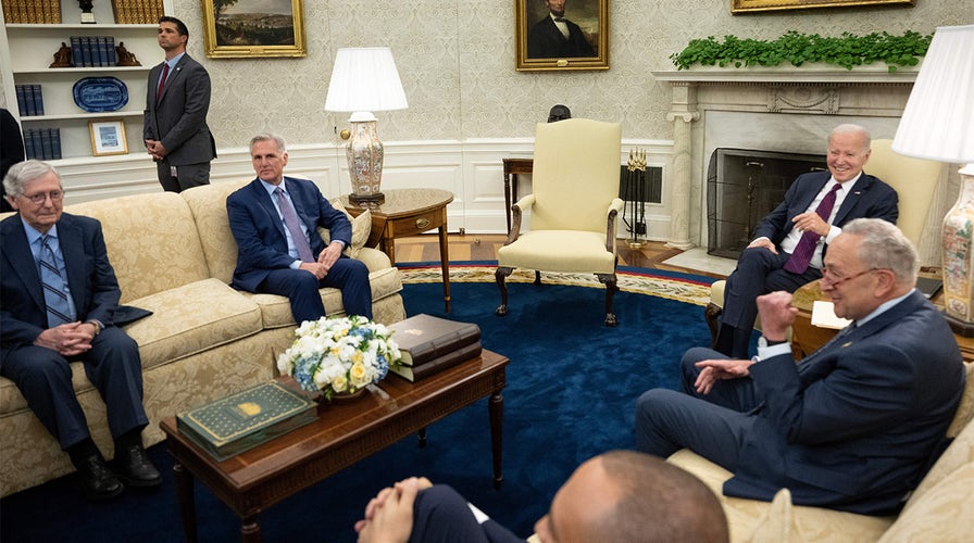 WATCH LIVE: President Biden meets with Speaker Kevin McCarthy, Chuck Schumer, Mitch McConnell and Hakeem Jeffries