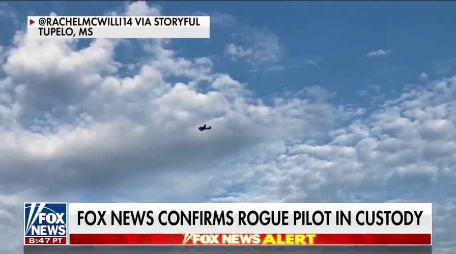 Rogue pilot in custody after crash landing north of Tupelo, MS