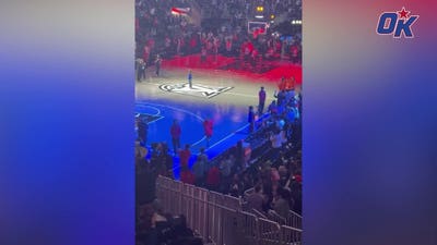 Dream, Valkyries players leave court before national anthem at WNBA Finals Game 6