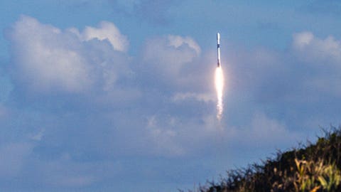WATCH LIVE: SpaceX Falcon 9 launches 29 Starlink satellites from Florida - Fox Business Video