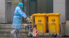 How does coronavirus compare to SARS and MERS outbreaks?