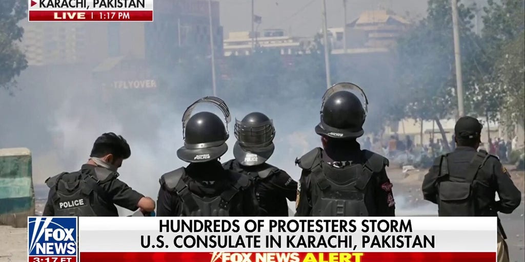 Protesters storm US Consulate in Pakistan