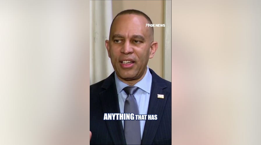 Jeffries DOUBLES DOWN on 'maximum warfare' rhetoric after shooting