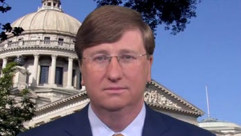 Mississippi governor reacts to quarantine of over 100 students
