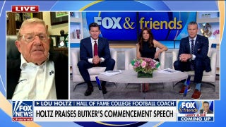 Lou Holtz backs Butker’s controversial commencement speech: ‘Stand for something’ - Fox News