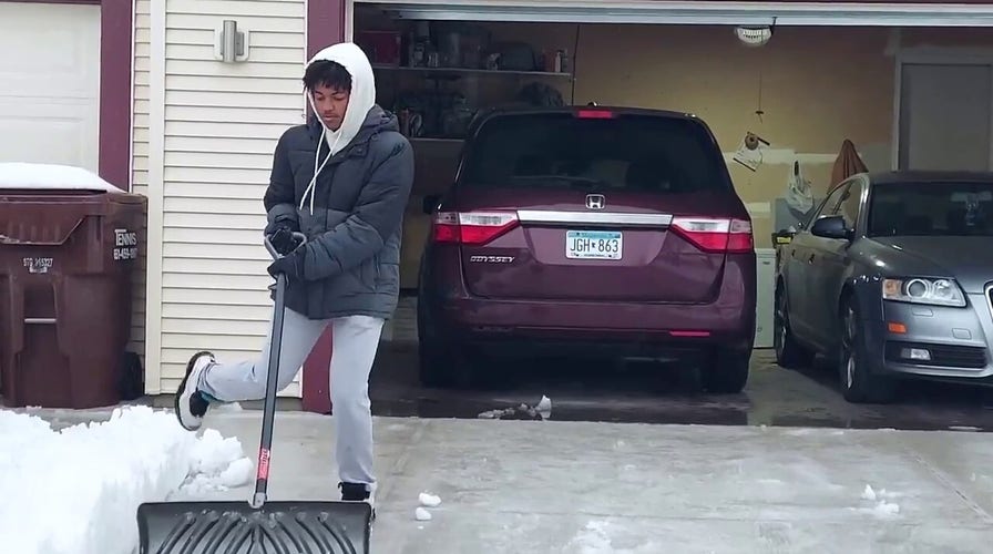 Minnesota high school student combines dance moves with snow shoveling
