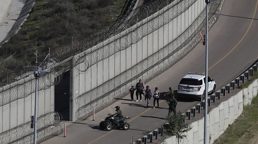 Texas congresswoman discusses trip with GOP delegation touring border facilities