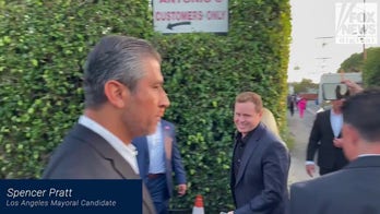 LA mayoral hopeful Spencer Pratt arrives at Election Watch party, says he feels ‘excellent’