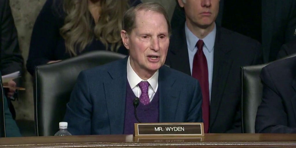 Democrat senator says RFK Jr. embraces anti-vaccine "quacks" and "charlatans"