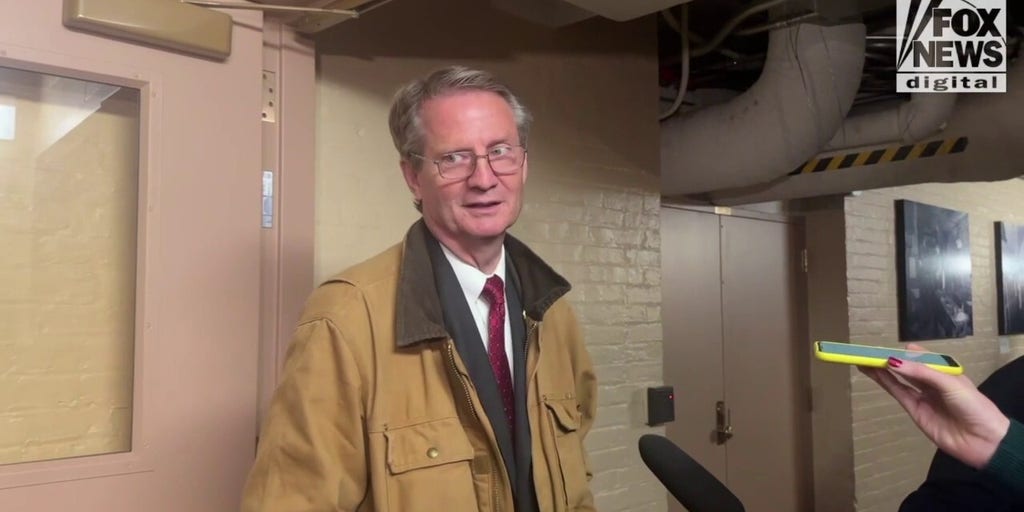 Rep. Tim Burchett reveals he is 'leaning no' on possible suspension vote to avert government shutdown