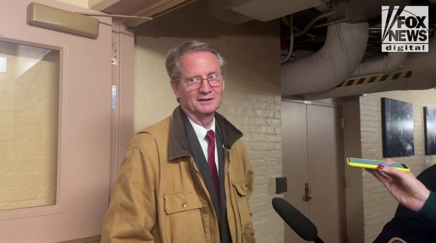 Rep. Tim Burchett reveals he is 'leaning no' on possible suspension vote to avert government shutdown