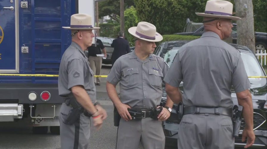 Long Island police seen as Gilgo Beach murder suspect taken into custody