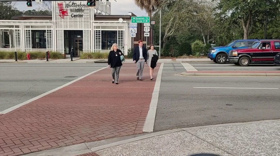 Murdaugh Family arrives at court