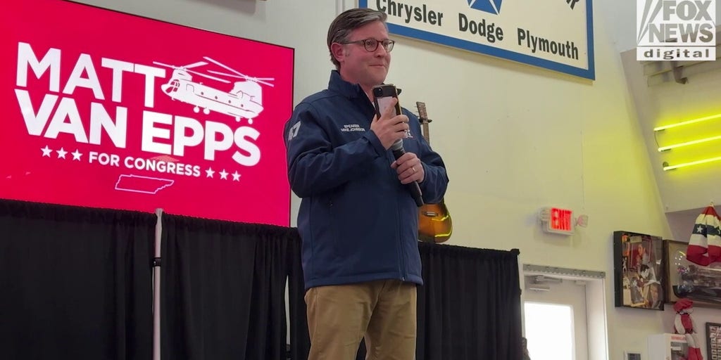 President Donald Trump, on eve of special congressional election, tells Tennessee Republicans 'the world is watching'