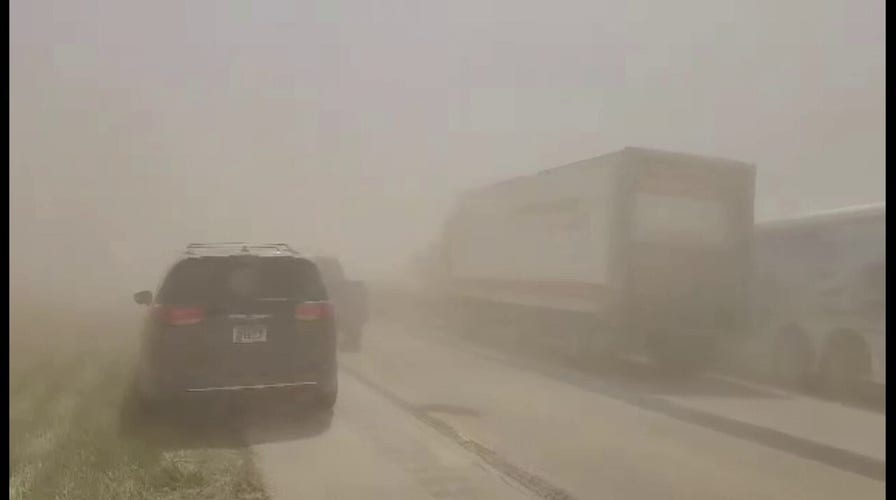 Illinois dust storm responsible for ‘multiple fatalities’ after cars pile up in wreckage