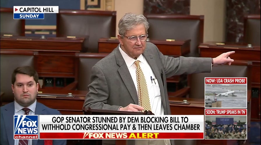 Sen. Kennedy stunned as Democrat blocks bill to withhold congressional pay during DHS shutdown