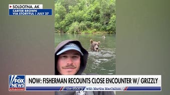 Alaska guide recounts terrifying close encounter with grizzly bear