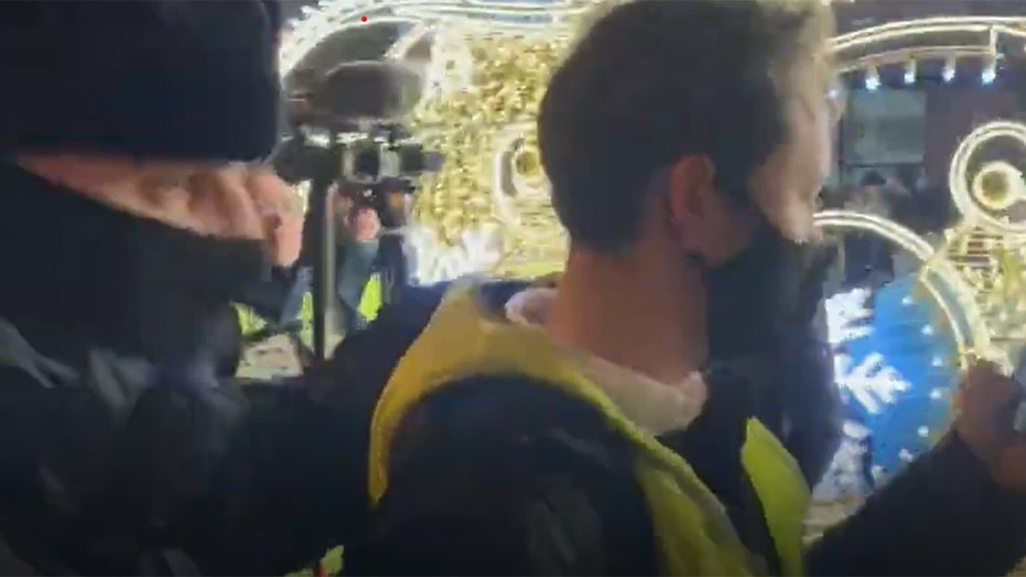Russian police detain anti-war protests