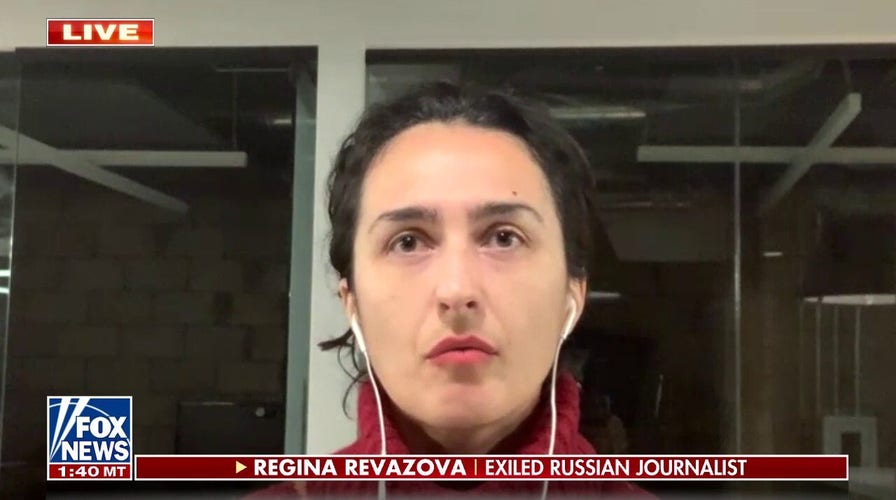 Former Russian journalist describes living under the Kremlin