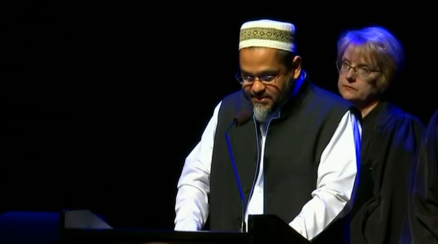 Muslim cleric who praised Adolf Hitler, Hamas spoke at Tim Walz’s 2019 inauguration